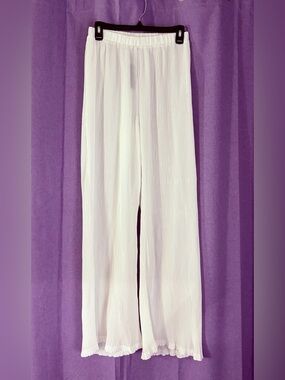 PrettyLittleThing White Plisse Wide Leg Trousers High Waisted Elastic Waist